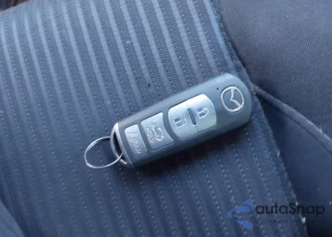 2015 Mazda Mazda3 I Touring z USA, uszkodzony, nr VIN 3MZBM1V79FM233774